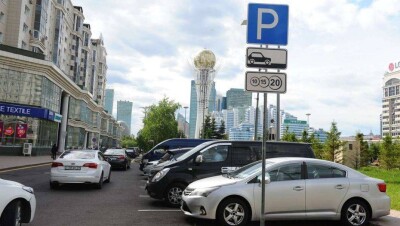 30 млн тенге взыскали с астанчан за неоплату услуг платных парковок