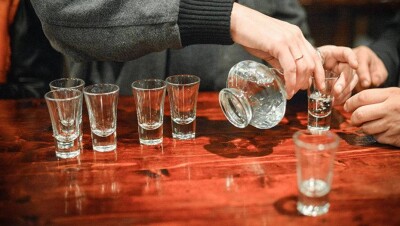 В ВКО реставратор музея избил коллегу за то, что тот отказался с ним выпить