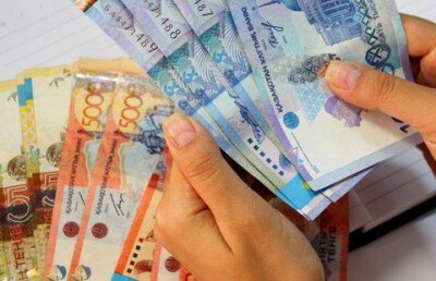 Средний казахстанец зарабатывает 137 тысяч тенге в месяц, считают статистики 