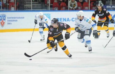 "Барыс" выиграл в Астане у "Северстали"