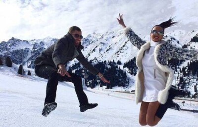 Шоумен Фима Иванов спел о любви к Казахстану в день выборов