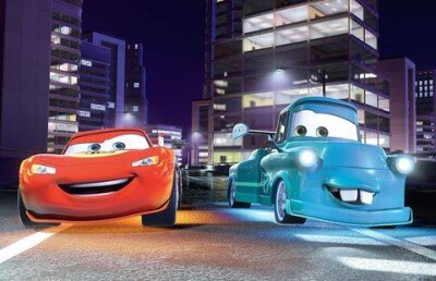 Пользователи интернета обсуждают подпрыгнувшие авто в Китае