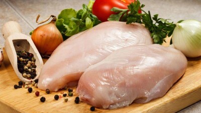 Сальмонеллу обнаружили в курице из России. КООЗ изымает продукцию из магазинов