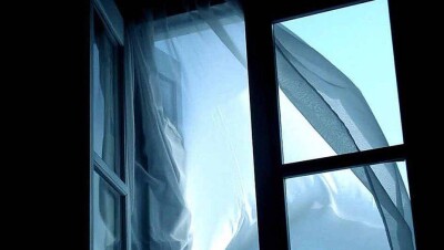 В Актау больной спрыгнул с балкона тубдиспансера и разбился