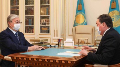 Мамин рассказал Токаеву об эпидемиологической обстановке по Covid-19 в стране