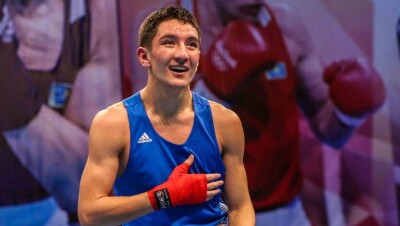 Казахстанский боксёр завоевал путёвку на чемпионат мира-2017