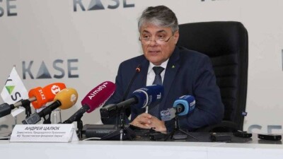 Зампред KASE о новом методе торгов по доллару: Он позволяет получить среднюю цену, чтобы никого не нервировать