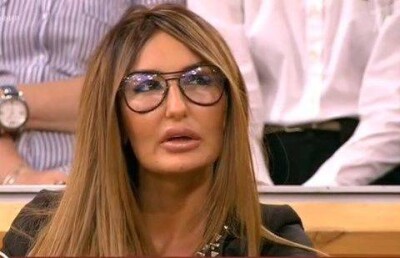 Смертельный укол красоты в Уральске сделала известный косметолог из Москвы 