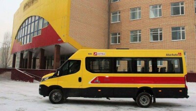 В Астане приостановили проект "Мектеп bus"