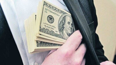 В Петропавловске глава управления ГАСКа за взятки выдавал аттестаты экспертов технадзора