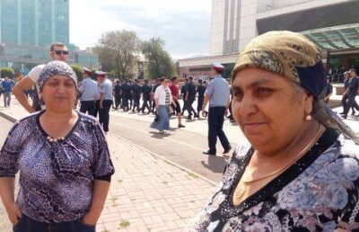 Аян был прекрасным сыном, отцом и человеком - соседи погибшего полицейского