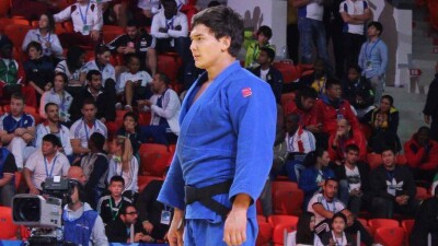 Чемпион мира по дзюдо не позволил казахстанцу выиграть топ-турнир в Париже