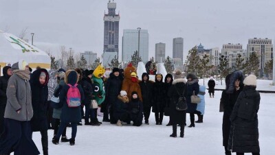 Международный конкурс ледовых скульптур стартовал в Астане