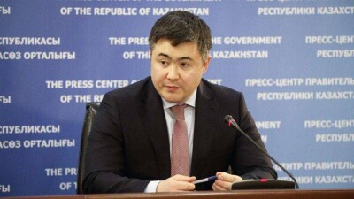 Глава Миннацэкономики прокомментировал снижение курса тенге