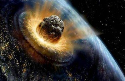 Столкновение астероида с Юпитером удалось снять на видео