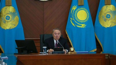 Назарбаев Кабмину: Вы просто трусы, а не Правительство и министры