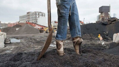 В Узбекистане откажутся от списка запрещённых для женщин профессий