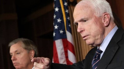 Ведущим игроком на Ближнем Востоке признал Россию американский сенатор Маккейн