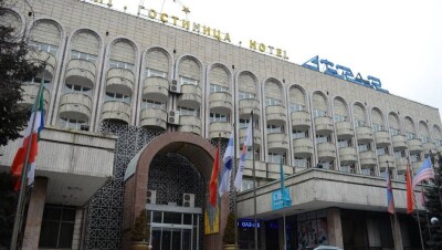 Строили "Интурист", а построили "Отрар"