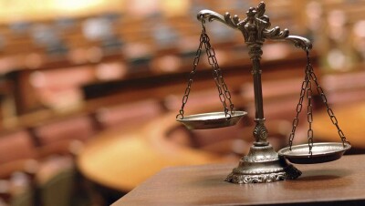 Обвинённый в коррупции директор филармонии Астаны в суде запутался в показаниях 
