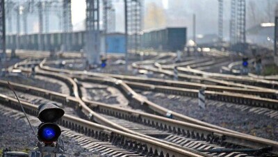 ЧП на комбинате "АрселорМиттал Темиртау": поезд переехал рабочего