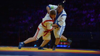 Еламан Ергалиев выиграл "Казахстан Барысы" в Астане