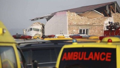 Врачи стабилизировали состояние крайне тяжёлых пострадавших в крушении самолёта Bek Air