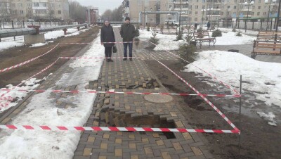 В Уральске обвалился новый бульвар, построенный за 90 млн тенге