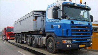 Мажилисмен предложил упразднить транспортный контроль или забрать его у МИР РК