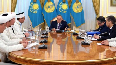 Назарбаев: Длинные бороды и короткие брюки не соответствуют нашим традициям