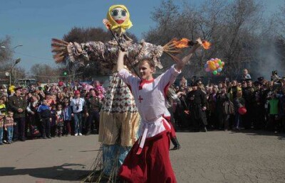 Как в Алматы Масленицу провожали