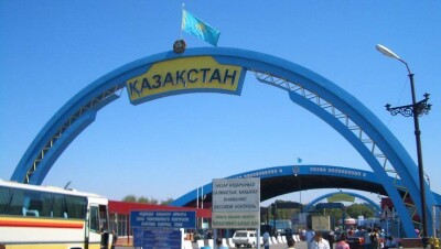 Иностранцам предложили оплачивать штрафы на границе