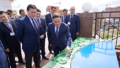 Аскар Мамин с рабочей поездкой посетил Акмолинскую область 