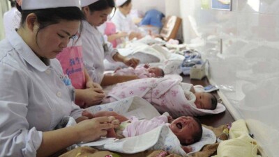 Отмена политики Китая "одна семья – один ребёнок" дала обратный эффект