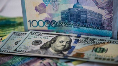 Доллар значительно подешевел на бирже