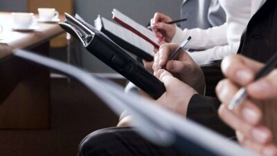 Казахстанцев научат зарабатывать на фондовой бирже со школы