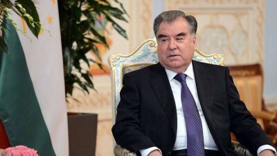 Президент Таджикистана вернул прежние цены на интернет и уволил главу антимонопольной службы