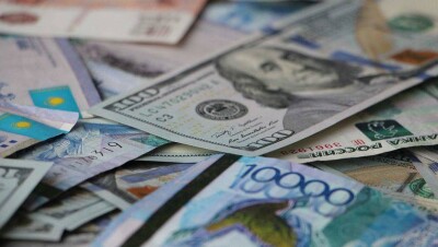 Доллар ощутимо подешевел на бирже