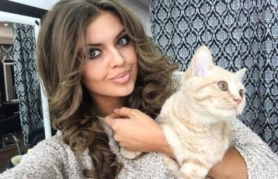 Мисс Казахстан Регина Вандышева ответила тем, кто считает её пафосной мажоркой