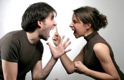 Скандал закатили в общественном месте известные актёры алматинского театра 