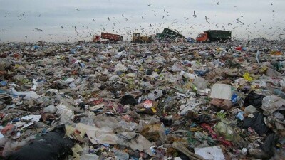 Мусорный полигон Петропавловска перестал принимать отходы. Машины возвращают в город