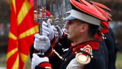 Македония приступила к переименованию страны 