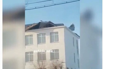 Крыша школы в Актюбинской области не выдержала ветра