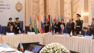 Главы МВД стран СНГ в Баку обновили механизм работы с угнанными авто