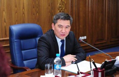 Не создавать панику по поводу переноса начала занятий в школах Астаны рекомендовал глава МОН