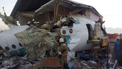 В Алматы пройдут общественные слушания по крушению самолёта Bek Air