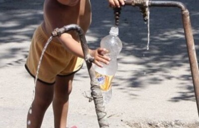 Была вода «золотая», а стала «простая»?