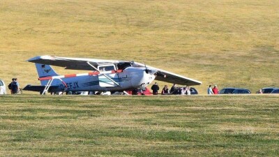 Самолёт протаранил толпу на аэродроме в Германии, есть погибшие