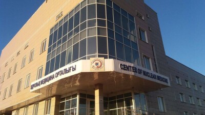 Неиспользованное оборудование простаивающего медцентра в Семее демонтируют