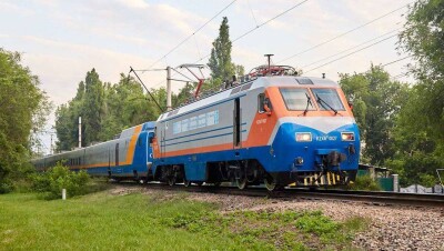 Изнасиловавшие пассажирку поезда проводники получили по 2,5 года лишения свободы